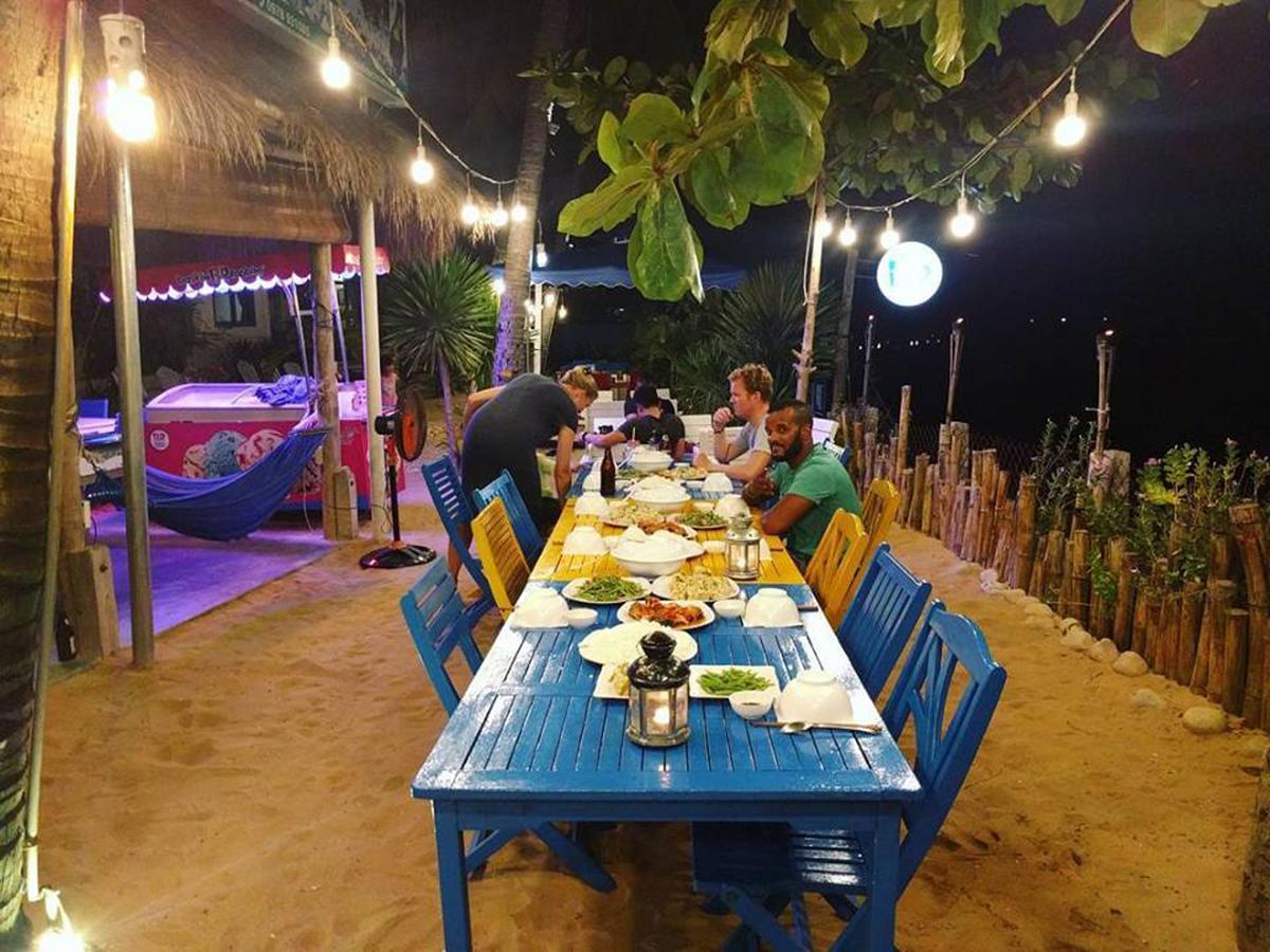 Sea Shine Beach Resort Mirissa Kültér fotó
