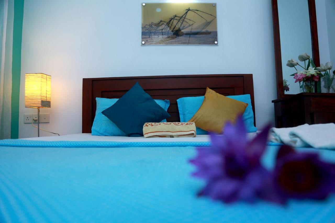 Sea Shine Beach Resort Mirissa Kültér fotó