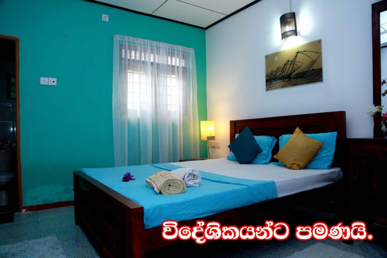Sea Shine Beach Resort Mirissa Kültér fotó